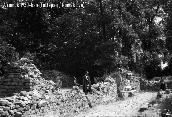 1930