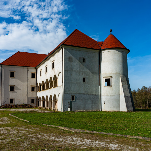 varlexikon.hu