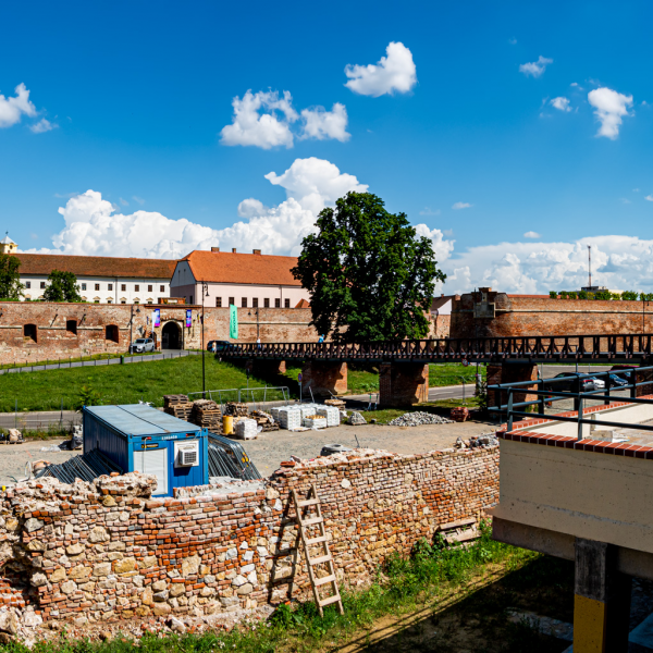 varlexikon.hu