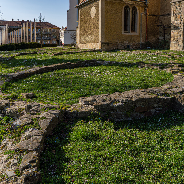 varlexikon.hu