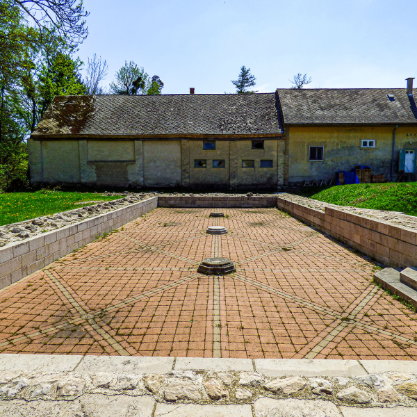 varlexikon.hu