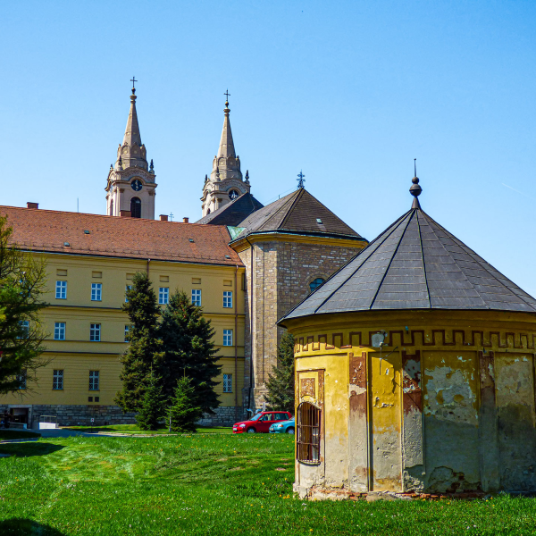 varlexikon.hu