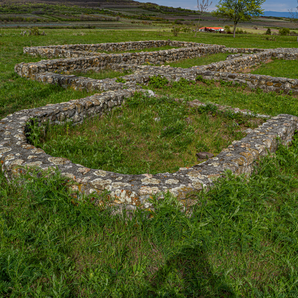 varlexikon.hu
