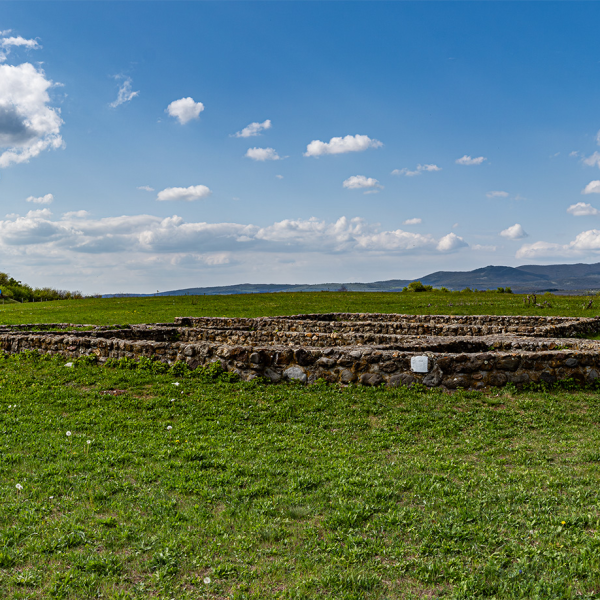 varlexikon.hu