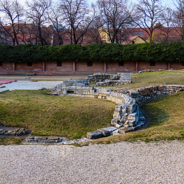 varlexikon.hu